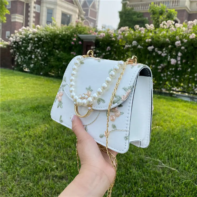 Women Sweet Lace Handbags Pu Leather Cross Body Bags for Women Small Fresh Flower Chain Pearl Shoulder Bags