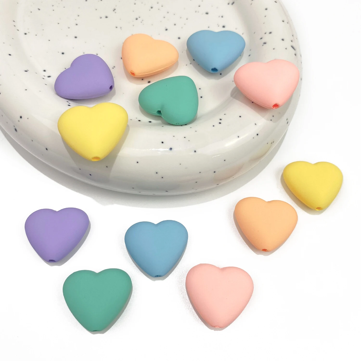 

10Pcs 24Mm Love Heart Shaped Rubber Acrylic Loose Beads For Jewelry Making Needlework Diy Handmade Bracelet Necklace Hair Clip