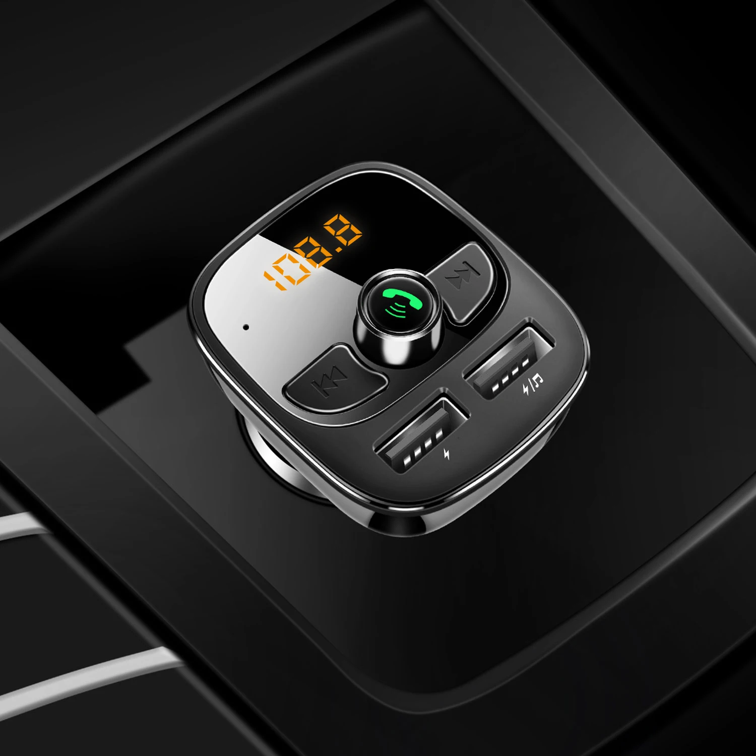 FM Transmitter, Bluetooth FM Transmitter Wireless Radio Adapter Car Kit with Dua