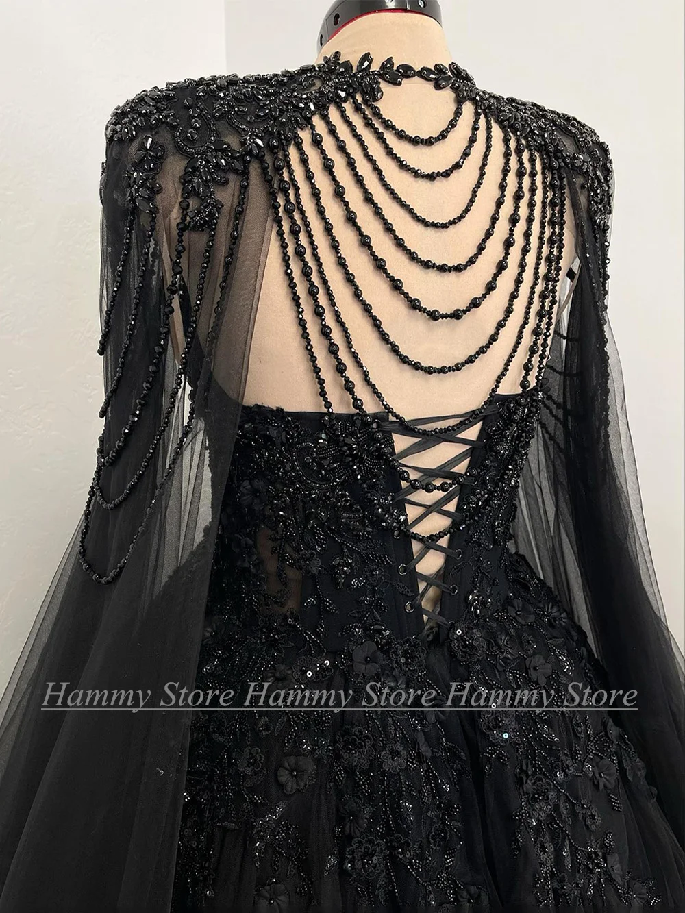 Exquisite Gothic Wedding Dress Customized Sweetheart Stones Beading Black A Line Corset Bridal Gown with Detachable Tulle Cape