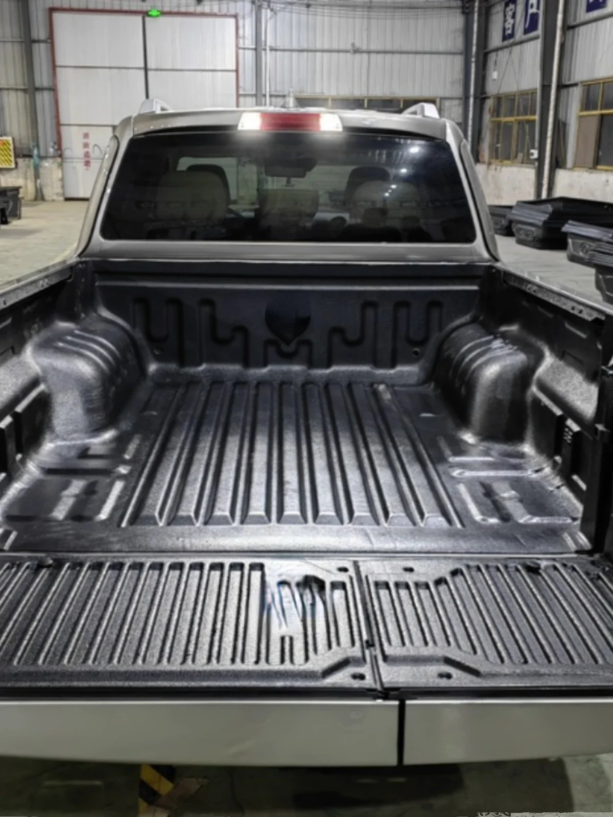 

Applicable to Shanhai Gun Pickup Trunk Protective Pad Great Wall Gun Pickup Bed Liner Compartment Mat Pickup Trunk Modification