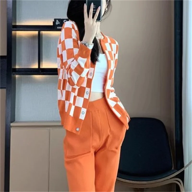 

2023 New Early Autumn Fashion Super Hot Small Fragrance Set Pants Sweater Knitted Cardigan Fashion Casual Two Piece Set Women