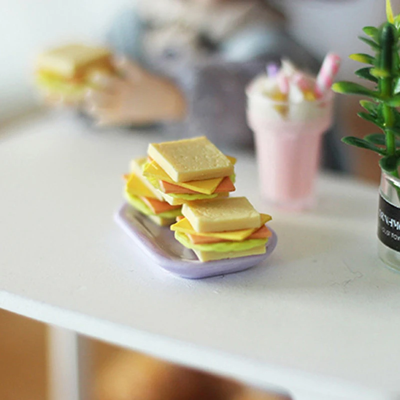 

2PCS 1:12 Scale Dollhouse Kitchen Food Sandwich Simulation Cute MINI Dollhouse Miniature Food Accessories