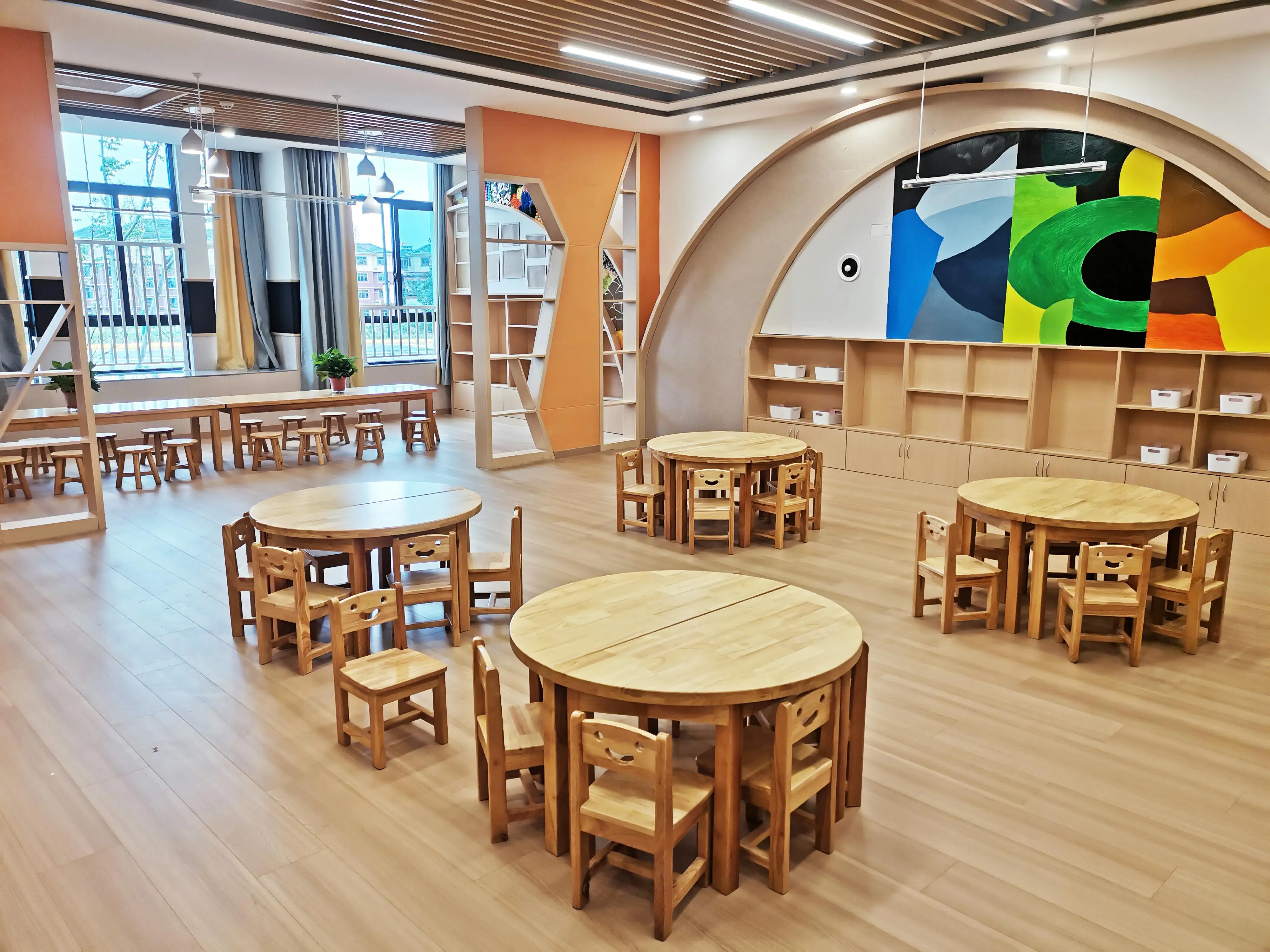 woJKod Semicircular combinable Rubber wood tables for Kid&rsquo;s,Children Study Desk,Toddler Furniture for Nursery, Kindergarten,Play