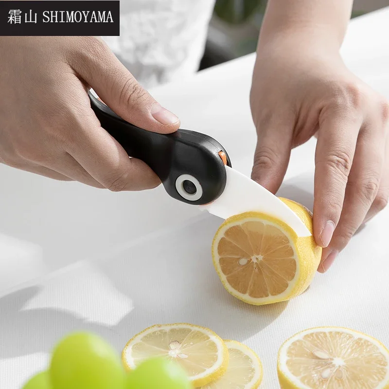 Shimoyama Peeler Mini Simpatico Coltello Pieghevole Piccolo Forma Di Pinguino Coltello Da Tasca In Ceramica Da Cucina Patate Per Verdure Utensile Da T