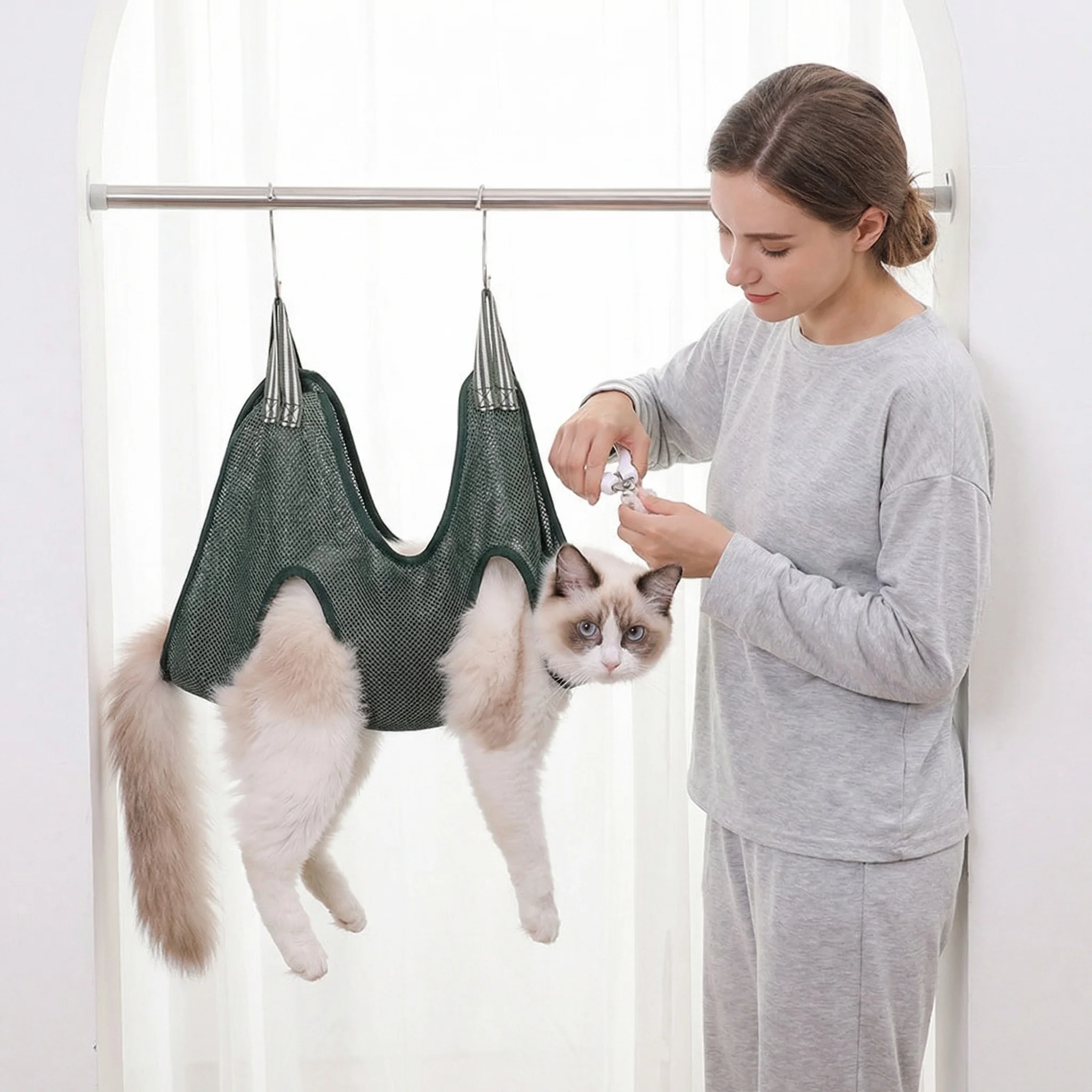 2593-f5ec80.jpg Cat Grooming Hammock