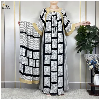 2023 New African Islam Summer Femme Short Sleeve Stripe Printing Loose Dubai Fashion Robe Muslim Women Dress With Large Scarf 1
