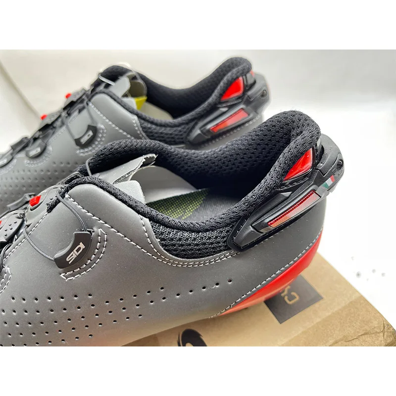 SIDI TIGER 2 MTB Cycling Shoes Carbon sole Breathable Cross Country Mountain Bicycle Competition Sneakers Cleat shoes