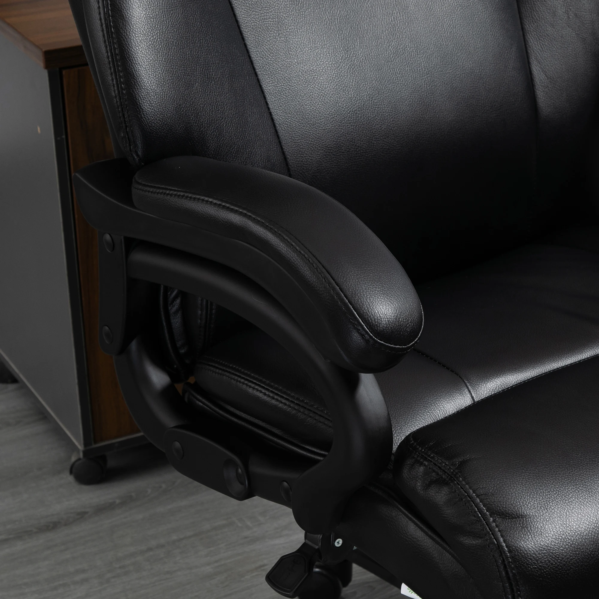 Vinsetto Big and Tall Executive Office Chair 396Lbs with Wide Seat, Home High Back Pu Leather Chair with Adjustable Height 6