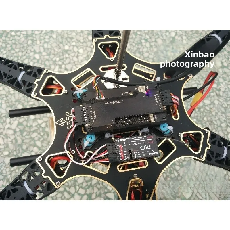 Contrôleur de vol Pixhawk6C/APM2.8 pour drone - Livraison partielle ou complète