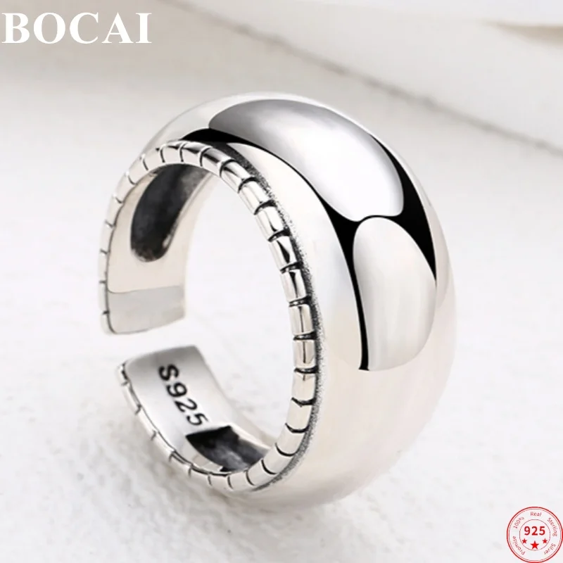 

Мужское кольцо из серебра 925 пробы с гладкой изогнутой поверхностью