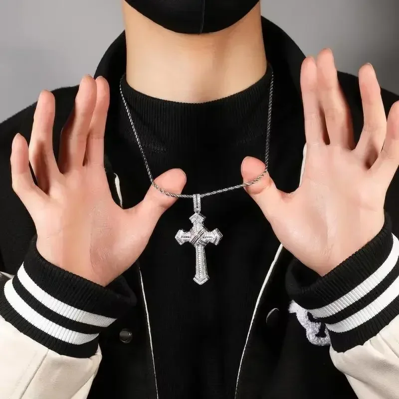 COLLANA UOMO S AGAPO' CROIX SCX01 CON CIONDOLO CROCE ACCIAIO PVD NERO LUCIDO LOG COLLANA UOMO S AGAPO' CROIX SCX01 CON CIONDOLO CROCE ACCIAIO PVD NERO LUCIDO LOG