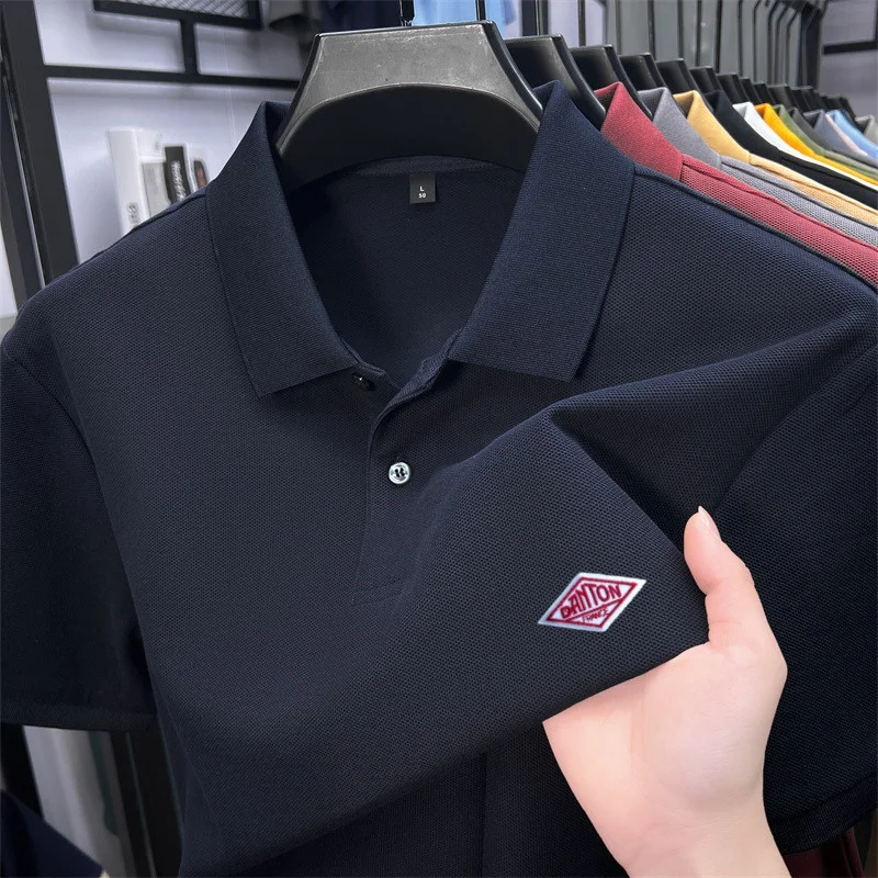 2026 Neue Herren-Patch-Polohemden: Hochwertige Revers-Knopf-T-Shirts für den Sommer – Atmungsaktive Freizeit-Golf- und Tennis-Shirts