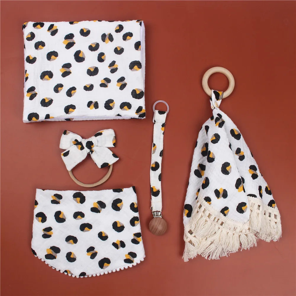 5 / Muslin Cotton Baby Bibs Burp Baby Teether ü   κ ÷ζ Ʈ Ÿ Ÿ  ġ ư ݴٳ