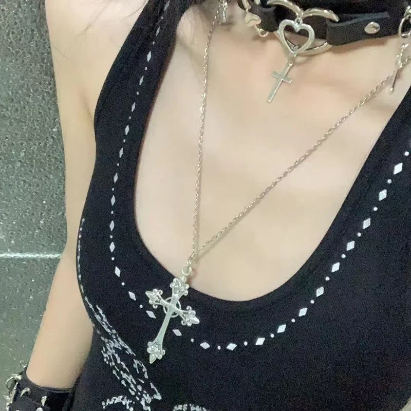 WANZHI New Goth Rose Cross Pendant Necklace for Women Large Silver Carved Sweater Chains Choker Fashion Jewelry Accessories - Image 2