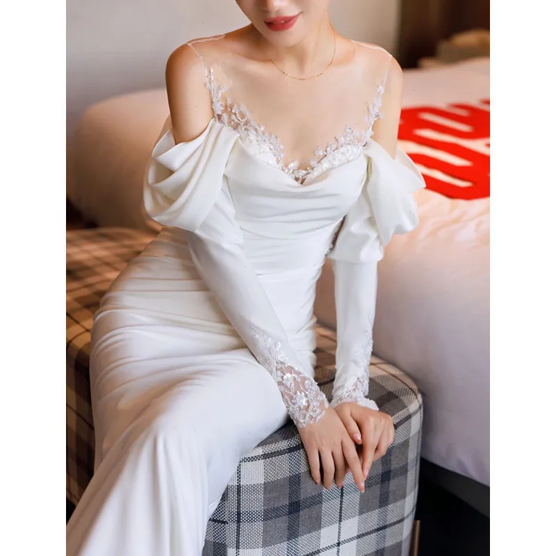High-end And Fashion Wedding Dresses Wedding Bride French Minimalist White Slimming Fish Tail Long Sleeve - 5
