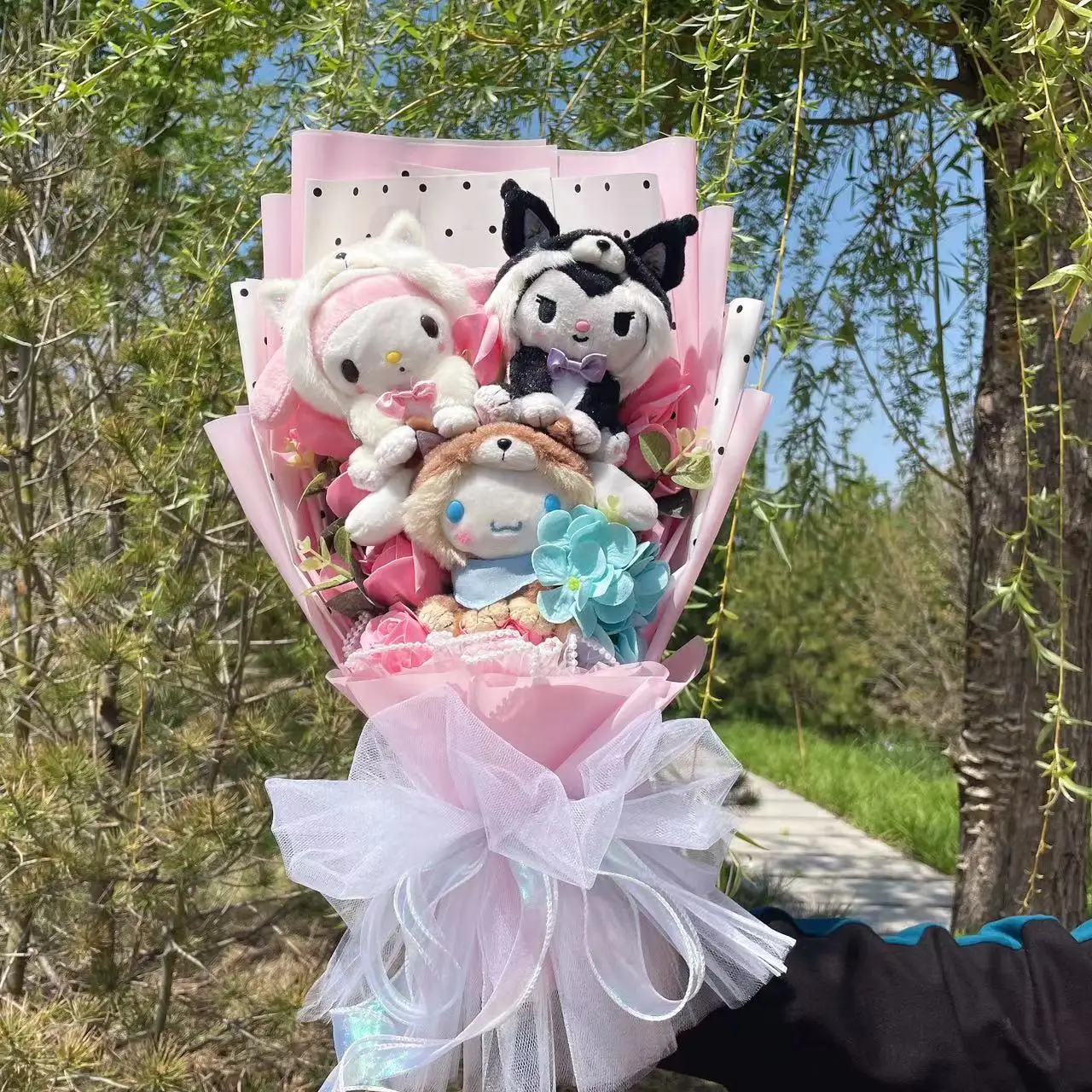 Cartoon My Melody Kuromi Cinnamoroll Kt Cat Plush Doll Toy Sanrio Bouquet Gift Box for Valentine's Day Christmas Graduation plush toys