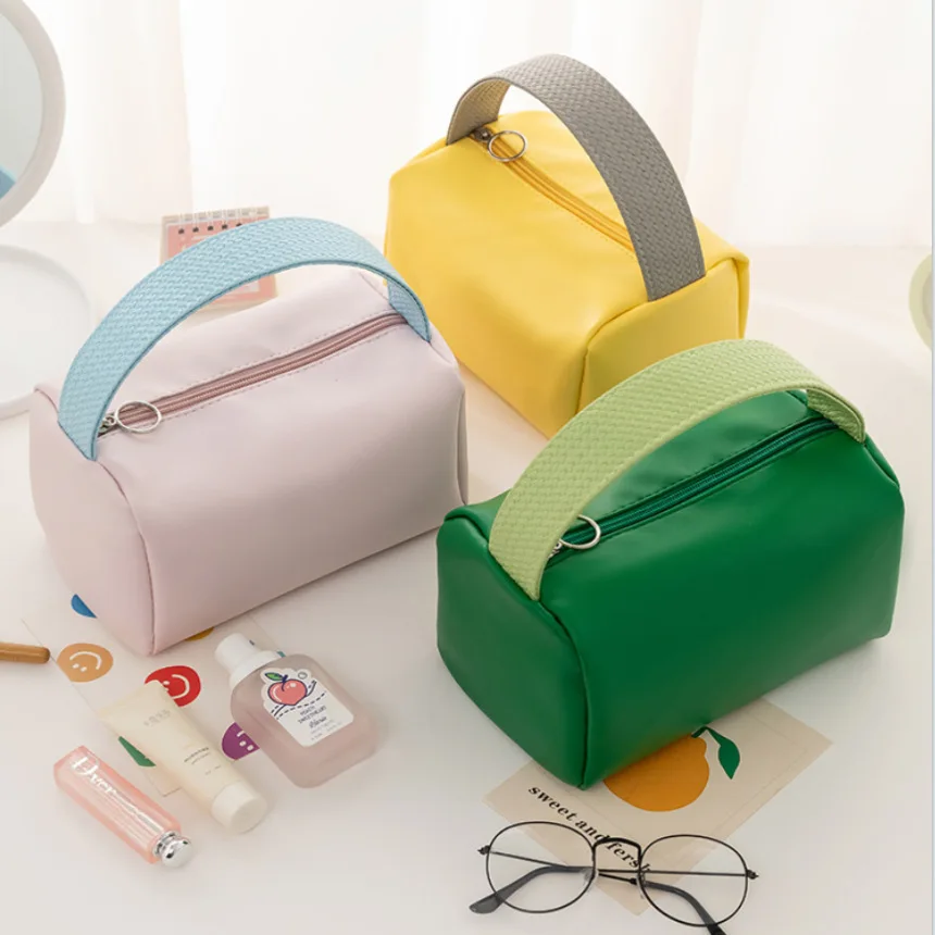 

New portable makeup bag Large capacity candy color travel portable toiletry bag Sundries organize makeup storage bag