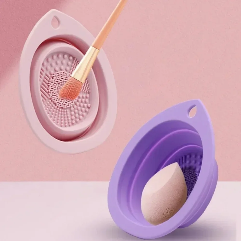 Silicone Foldable Makeup Brush Cleaning Pad - Portable and Efficient Cleaning Tool