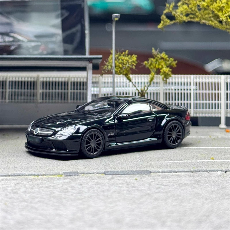 Gear Up Models/GUM 1:64 SL65 Black Series SL class 5 R230 2008 6.0L V12 Die-Cast Car Model Collection Miniature 