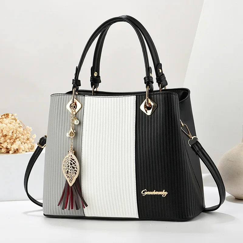 حقيبة نسائية جديدة ذات سعة كبيرة، بتصميم حقيبة يد...