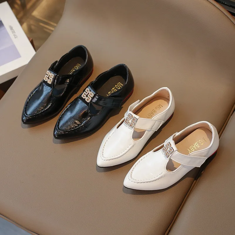 Girl's Pointed Little Leather Shoes Spring and Autumn New Korean Version Children's Soft Sole Fashion Princess Single Shoe