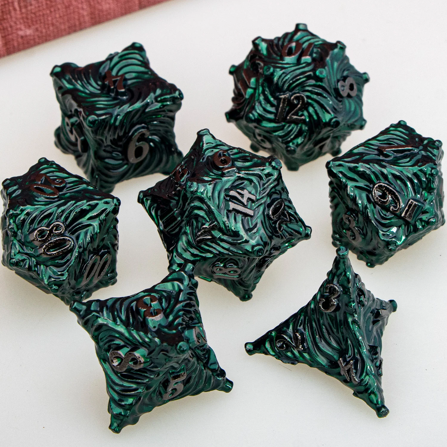 Dungeons & Dragons Metal Dice Set - Blood Polyhedral D&D Dice With Gift Box (D20, D12, D10, D8, D6, D4)
