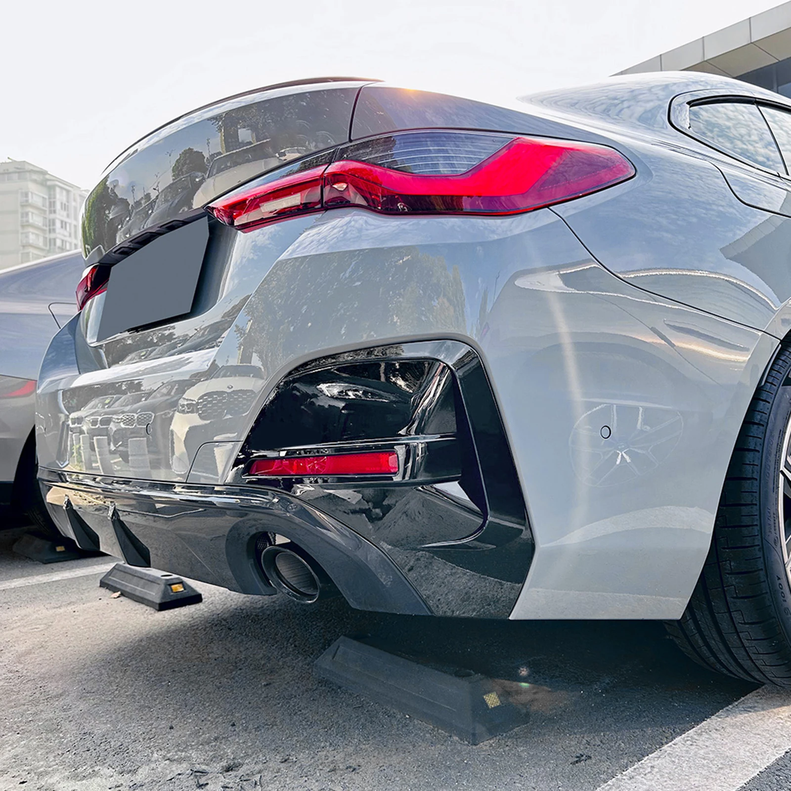 BMW 4シリーズ リアサイドスポイラー BMW 4シリーズ F32 クーペ トランク用カーボン リアスポイラー