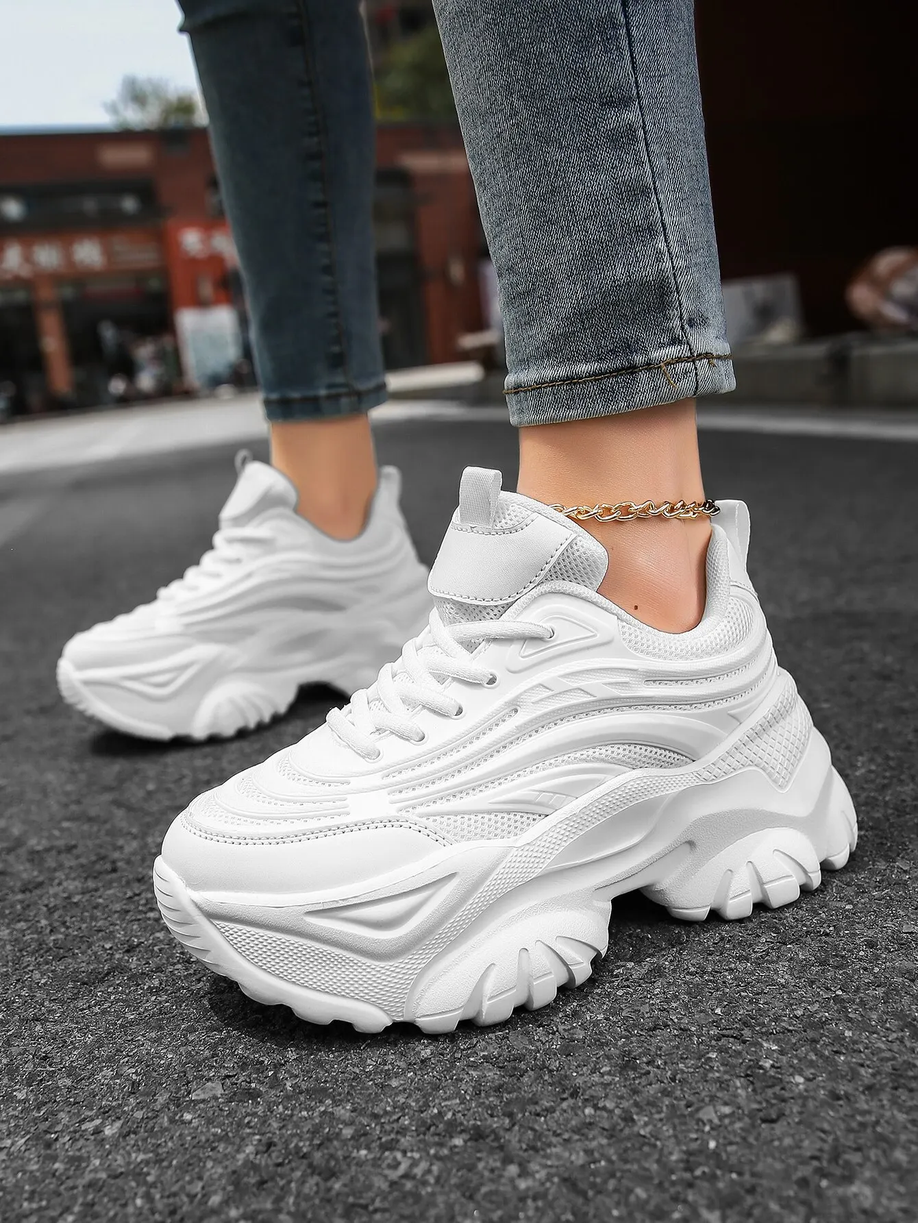 Women Shoes Casual Sports Solid Color Ultra-light Height-increasing Running Comfortable and Versatile Daily