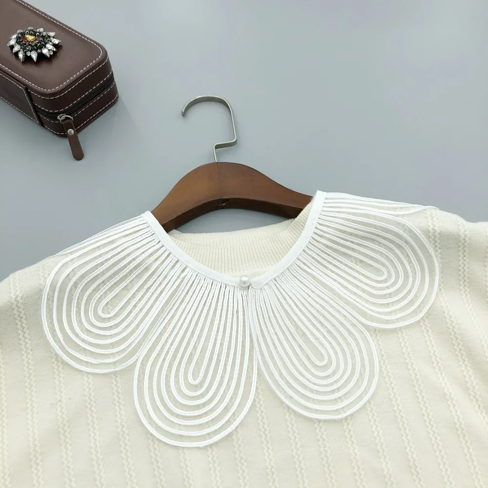 

Pearl Button Detachable Fake Collar Breathable Solid Color Lace Detachable Collar Cloth Decorative Shoulder Wraps Ladies