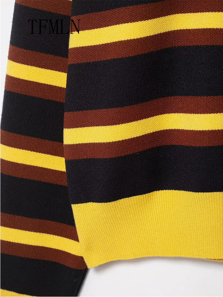 Simple 2025 Autumn Women Striped Knitted Sweaters Chic Causal Long Sleeve Pullover Tops Fashion Loose Polo Collar Knitwear