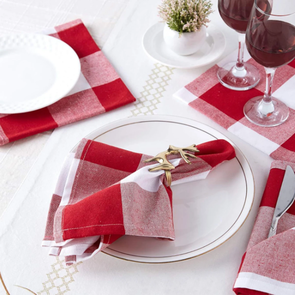 Tablecloth Napkins Durable Polyester Thickened Pads Reusable Kitchen Dining Holiday Decorations Set Of 6 40x40cm