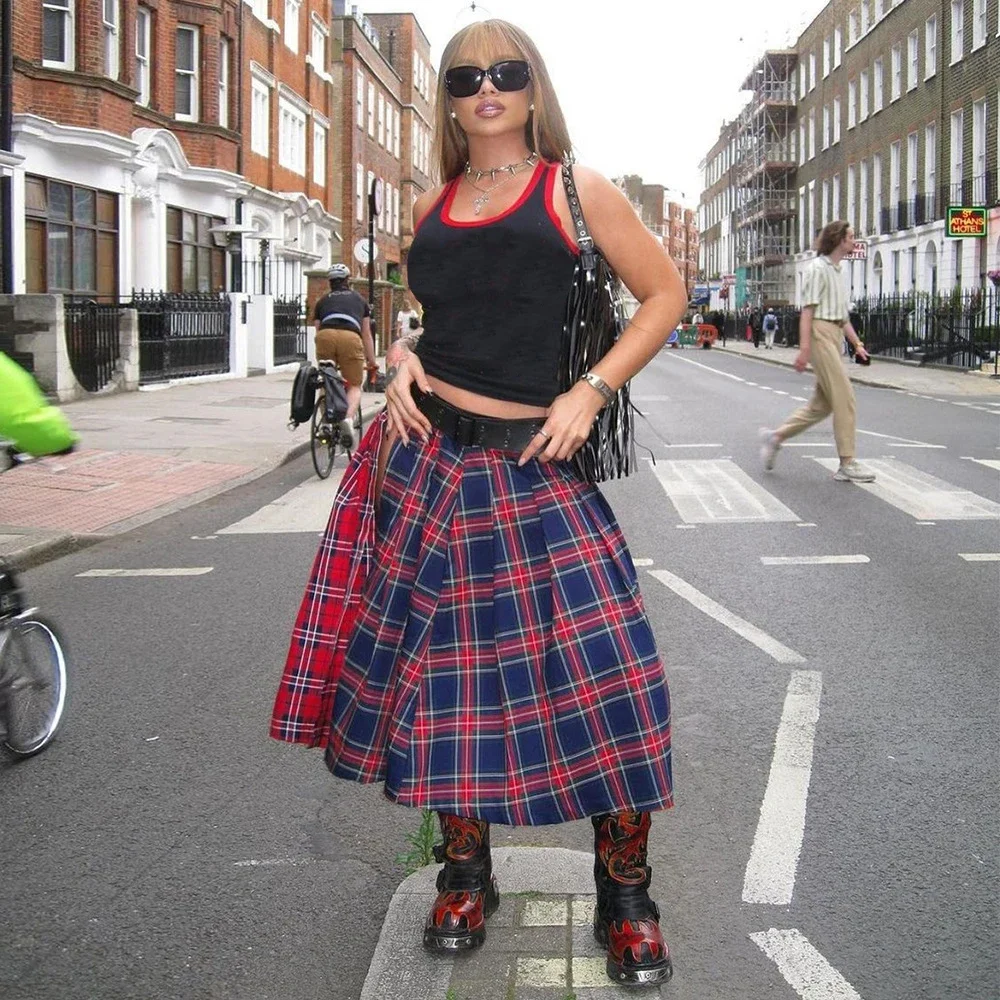 Aggregate more than 82 long tartan skirts super hot