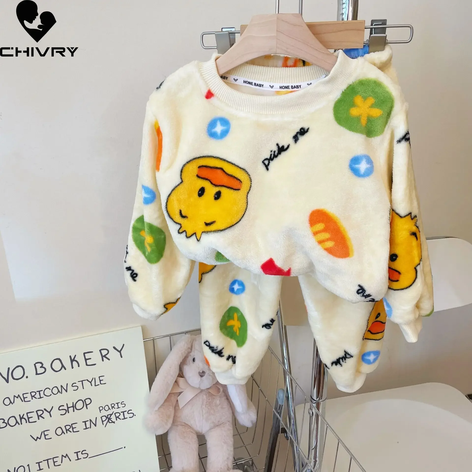 Neue Herbst Winter Kinder verdicken weiche Flanell Pyjamas Sets Baby Jungen Mädchen Cartoon O-Neck Pullover warme Schlafs ets Pyjamas