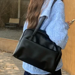 Textured Niche Design Shoulder Tote for Women - Large Capacity Autumn Winter Handbag (Black - Style B)