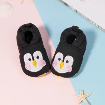 Cute Penguin Baby Cartoon Walking Shoes fondo morbido neonato antiscivolo confortevole per il tempo libero Baby Home set bocca scarpe Casual 1