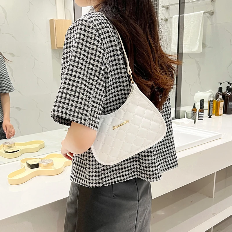 Women Soft Faux Ladies Handbag Crossbody Bag Underarm Bag Retro Fashion Design Girls Small Shoulder Bags Shoulder Bag
