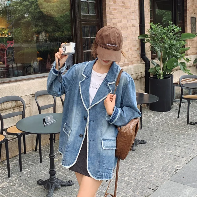 LANMREM Vintage Rough Edge Design Women's Chic Denim Suit Jacket Autumn 2025 Chic Single Breasted Blue Causal Blazer 2DB4518