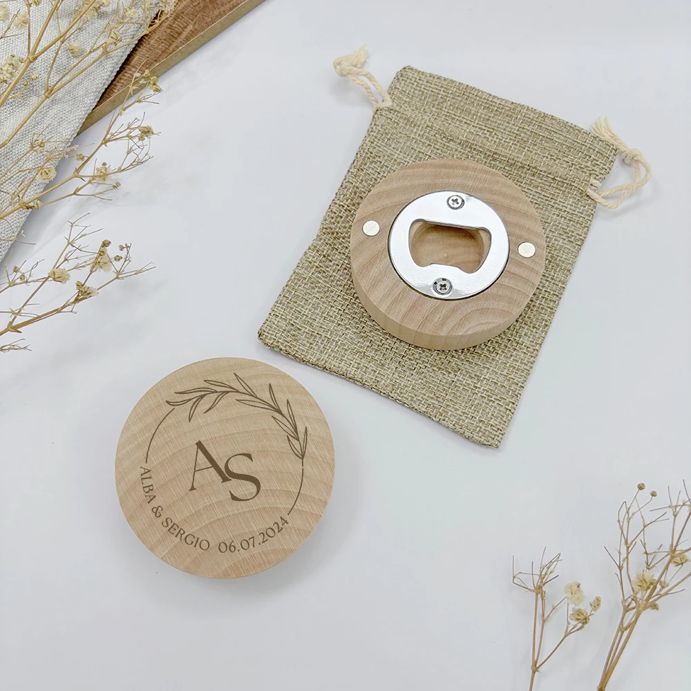 Beer Bottle Opener Keychains Personalized Wedding Favors Custom Wooden Fridge Magnet Guest Souvenir Gift Burlap Bag