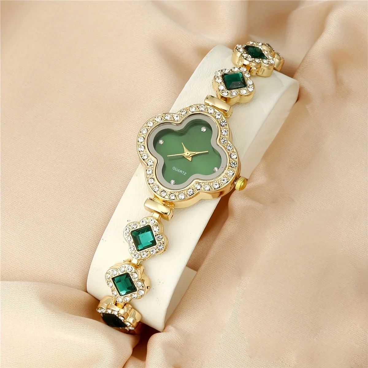 2pcs/set Women's Watch Luxury Rhinestone Clover Pointer Quartz Watch Steel Band Bracelet Wrist Watch & LOVE Bangle, Gift For Her 2