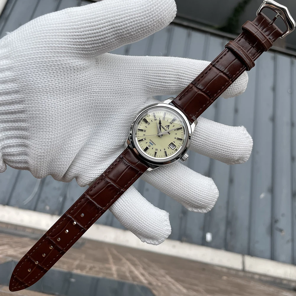 STEELFLIER - Short Review | STEELDIVE's Sub Brand | Seiko NH34 GMT