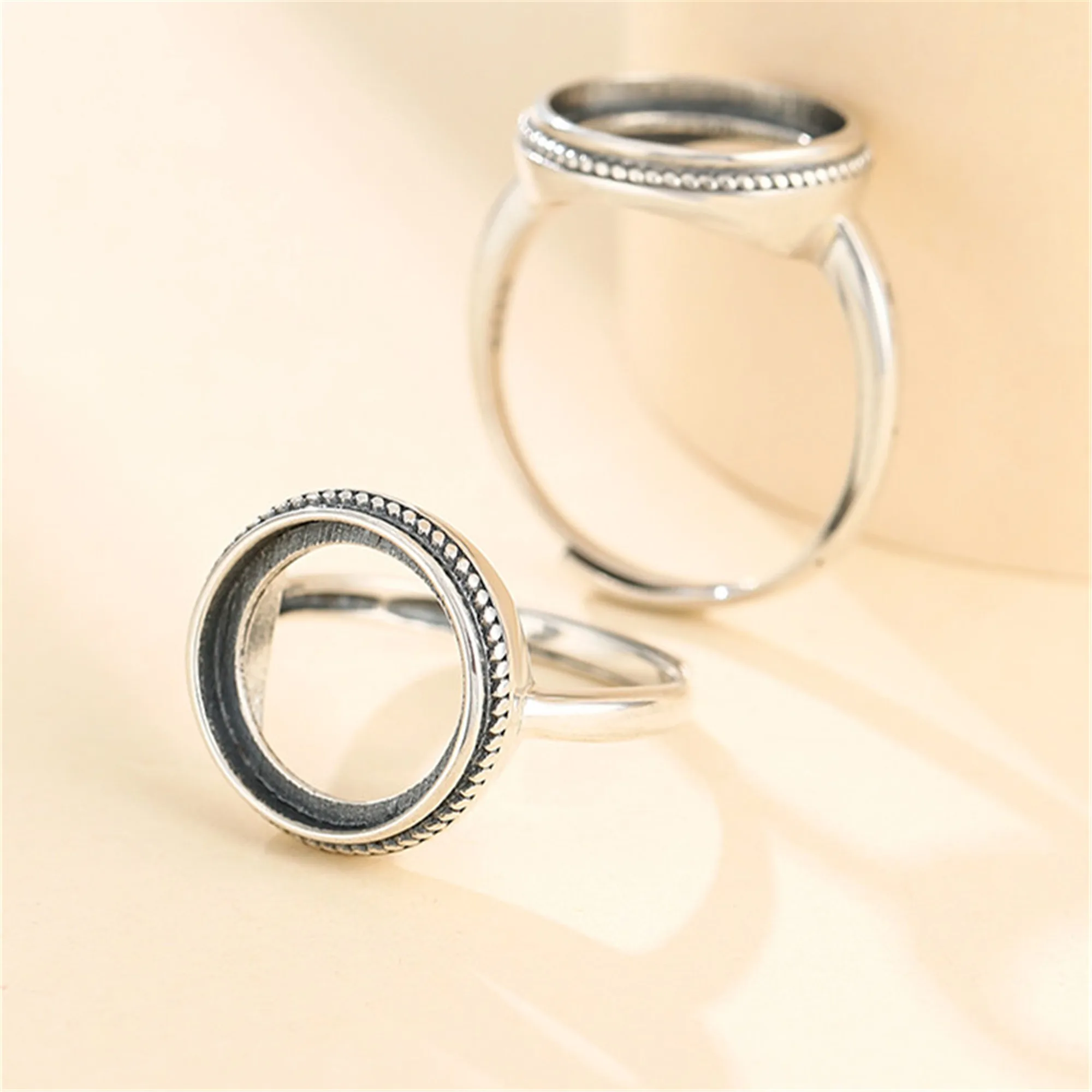 

Ring Setting for 13x13mm Round Cabochons Antique Style Ring Blank Thai Sterling Silver Adjustable Ring Base SR0611