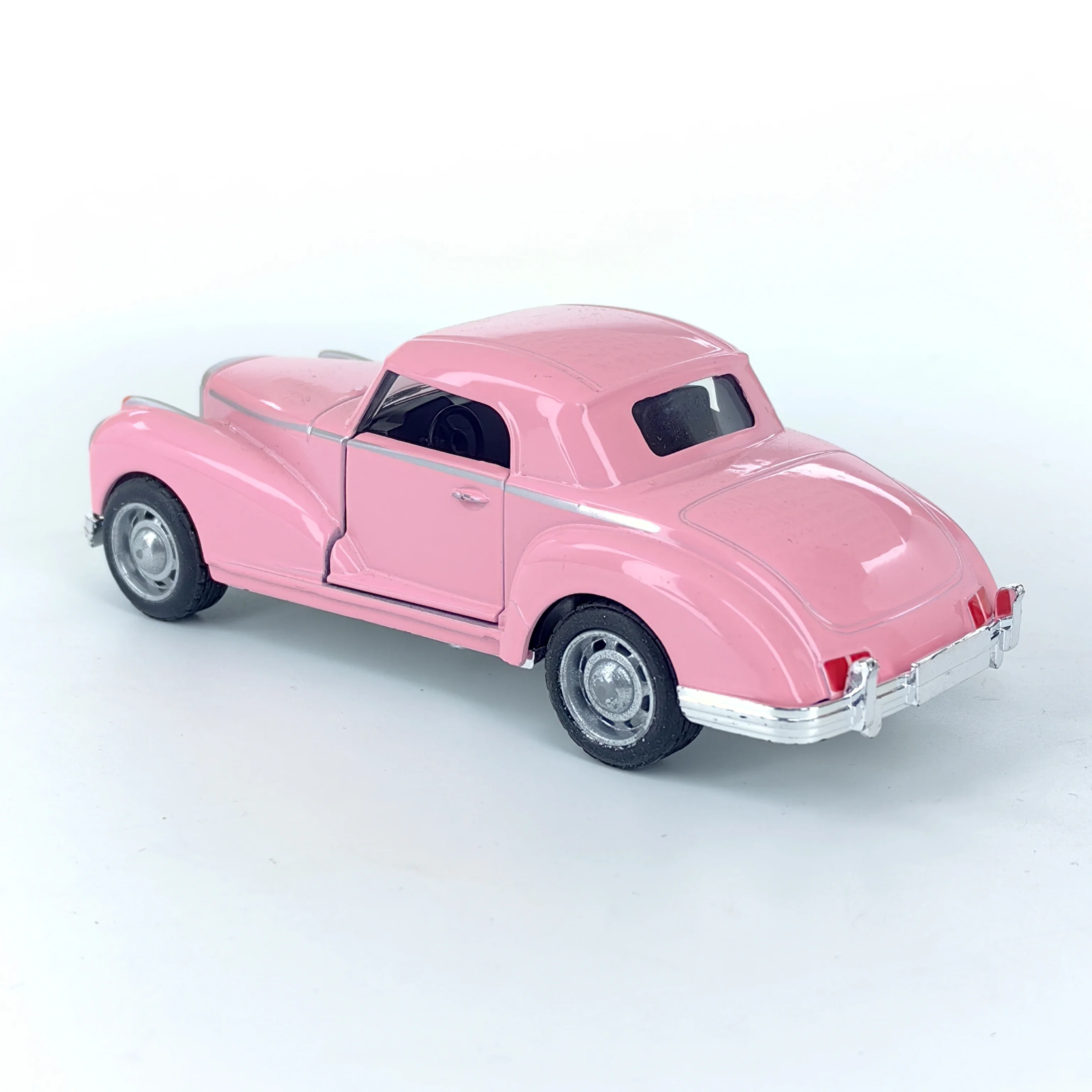 Realistic Alloy Racing Car Toy for Kids - Pullback Action Simulation Vehicle