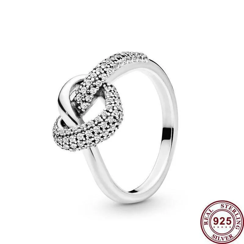 Рисунок 5 - Женское кольцо с подвеской в виде короны