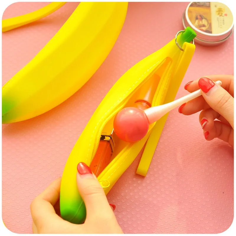 Novelty Funny Silicone Portable Yellow Banana Coin Purses Multifunction Pencil Case Purse Bag Wallet Key Bag Pouch coin purse,coin wallet