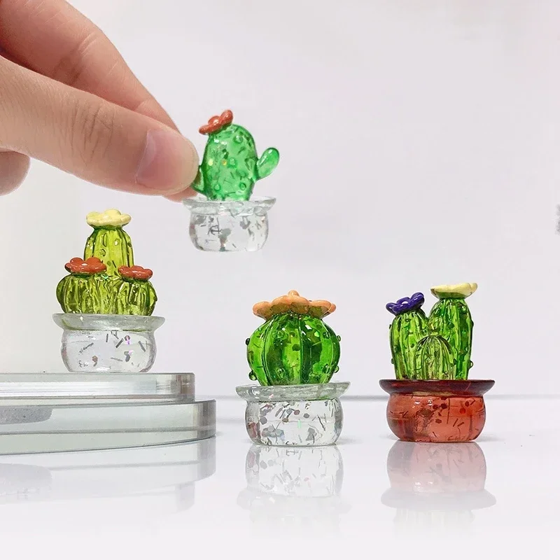 Mini Cactus Figurines Ornaments Glass Cactus Bonsai Decor Sculptures and Figurines Desktop Ornament Car Home Decoration
