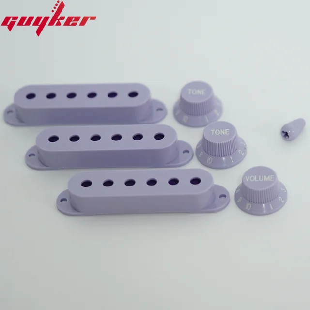 Set Copri Pickup E Manopole Per Chitarra Stratocaster - Bianco Con Dettagli Dorati - Foto 6