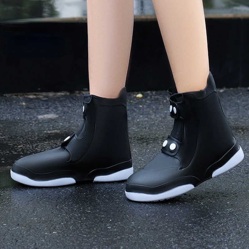 2023 Women Men Waterproof Shoes Covers Silicone Unisex Shoes Protectors Rain Boots For Indoor Outdoor