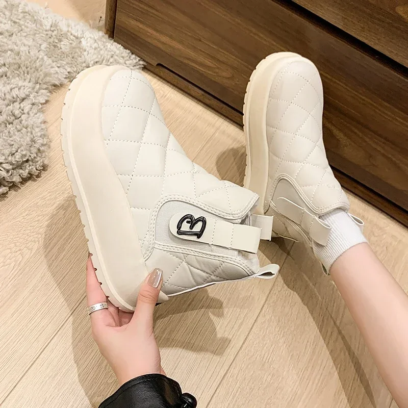 Fleece-lined High-top Snow Boots Female Insulated Cotton-padded Shoes