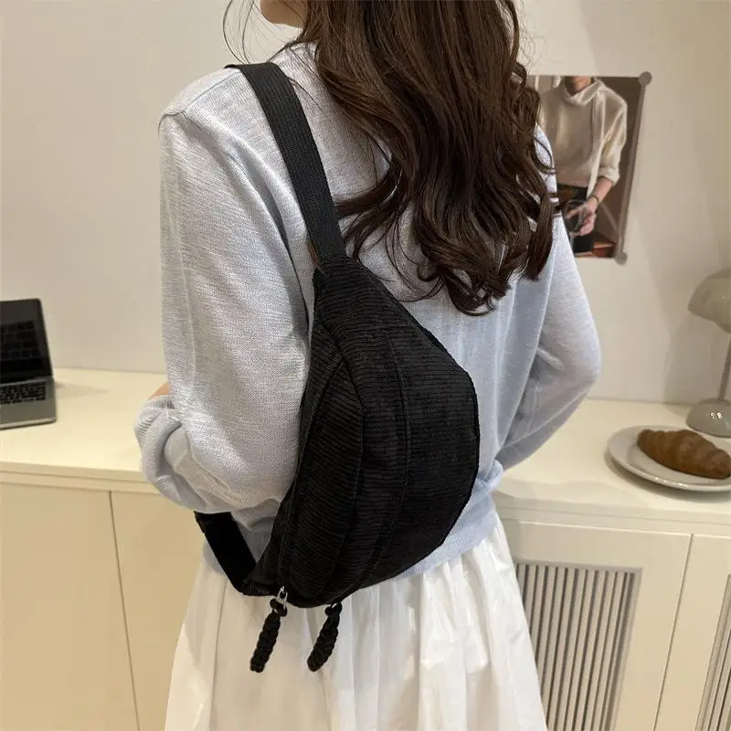 �� Damen-Gürteltasche aus Cord, verstellbarer Riemen, Umhängetasche, modische Brusttasche, Sport-Umhängetasche, solide Tasche mit großer Kapazität – Detail 8